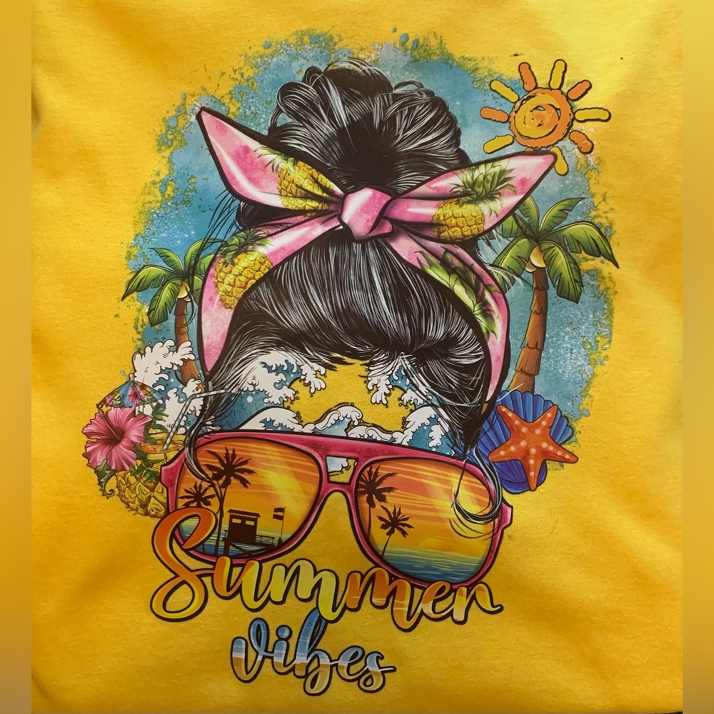 Everyone loves a tee shirt Summer Vibes